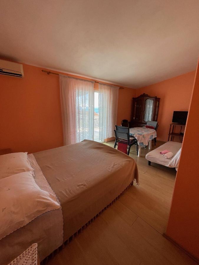 Apartmani Anka I Antonio Drage Exterior foto