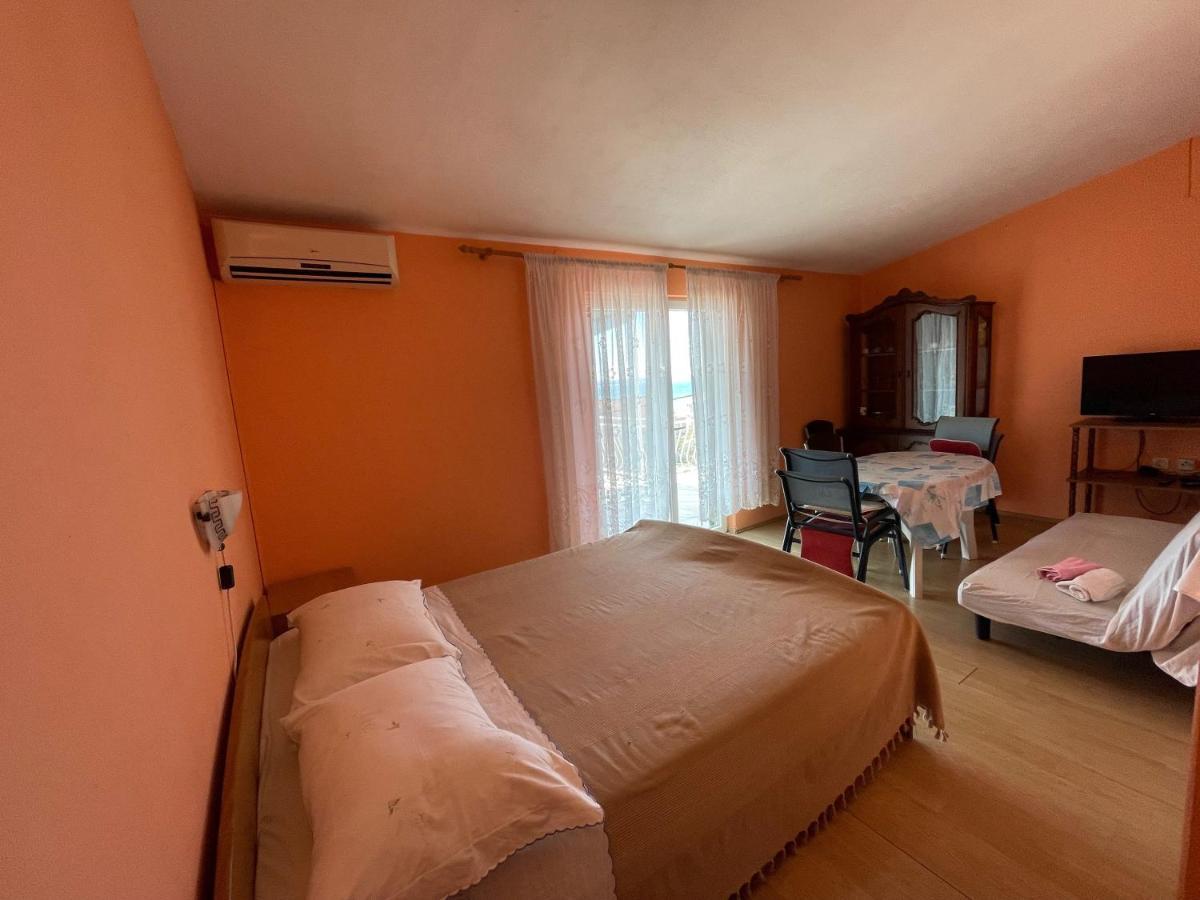 Apartmani Anka I Antonio Drage Exterior foto